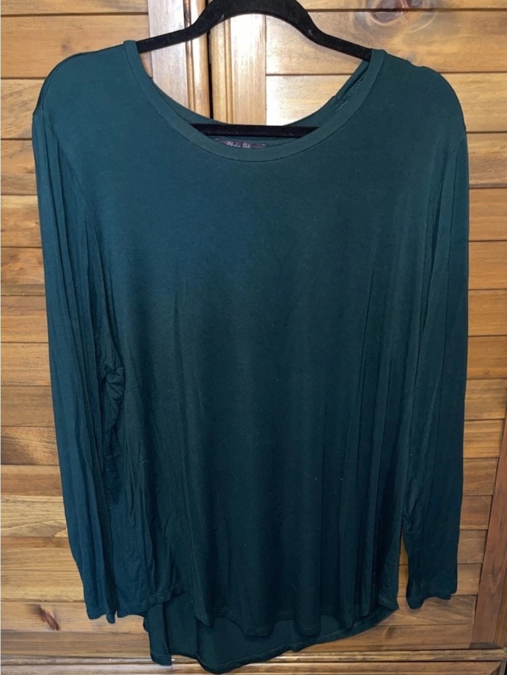 Olivia Sky Long Sleeve Crewneck Top in Dark Green